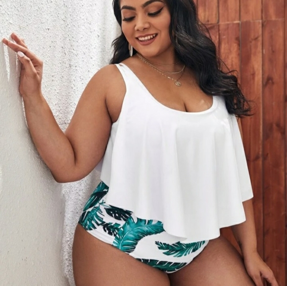 Plus Tropical Hanky Hem Bikini Swimsuit - Picture 5 of 5